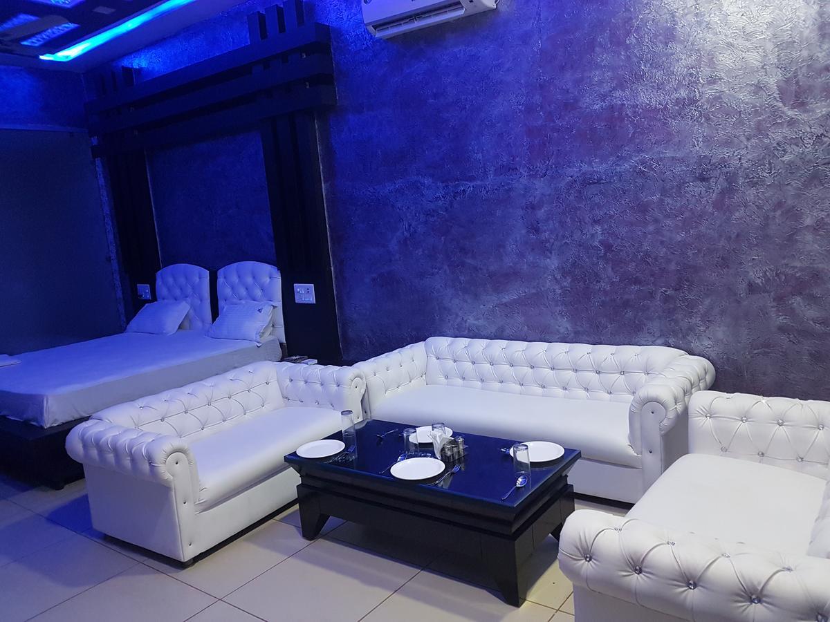 Harsh Hotel Kaithal Exterior photo