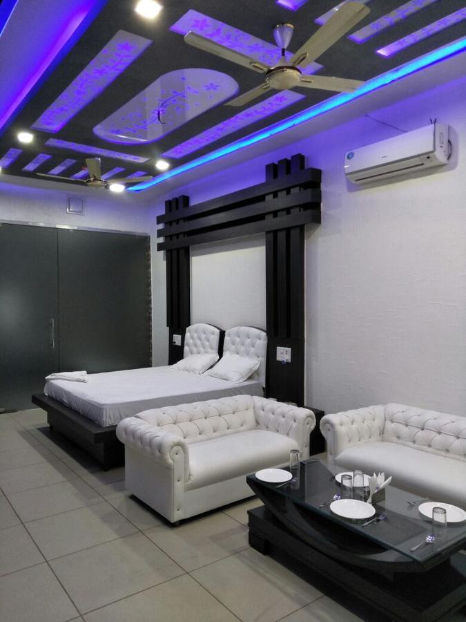 Harsh Hotel Kaithal Exterior photo